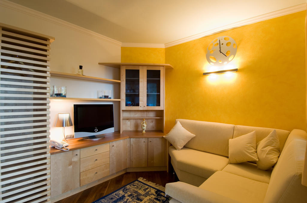 Villa Anina Collalbo Cameră foto